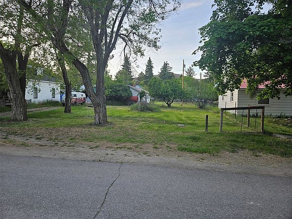 5th image of Nhn 1st Ave N
