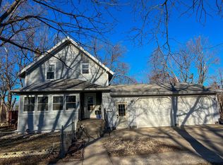 1181 Nebraska Ave SW, Huron, SD 57350
