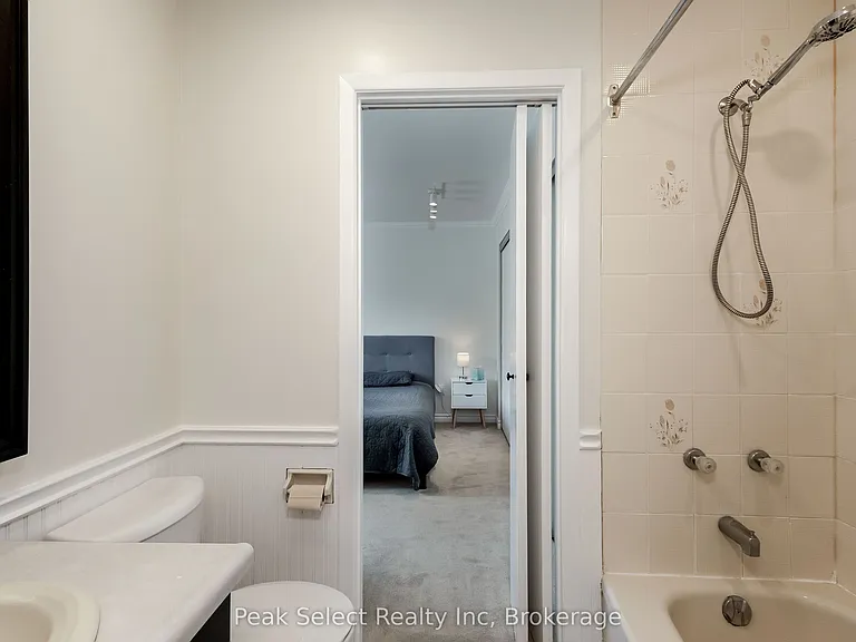 7 Hillside Ct — Photo 26