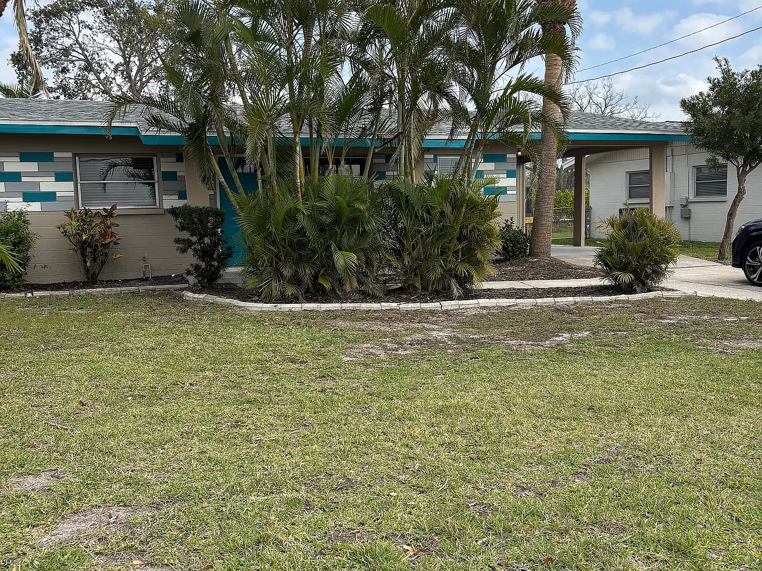 3 bed, 1414 sqft, $2,400 — Photo 2