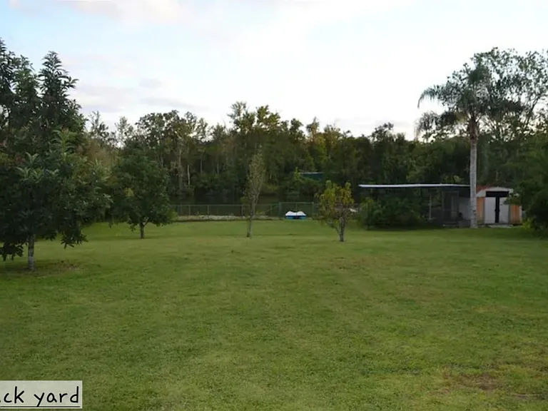 16026 Ridgewood Ave — Photo 6