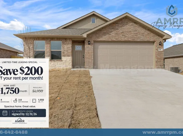 201 SW Vicki St, Gentry, AR 72734