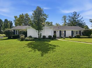 15 Fairway Ct, Hamilton, OH 45013