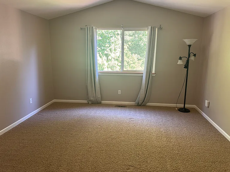 111 83rd Dr SE — Photo 6