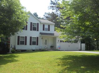 8213 Crestview Dr, Greenville, MI 48838