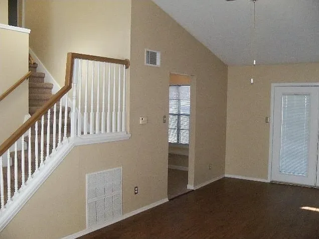 6733 Dandelion Dr — Photo 6