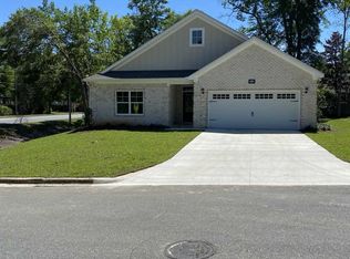 5443 Whistler Dr, Tallahassee, FL 32317