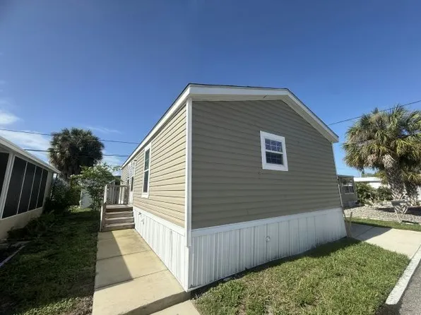 4125 Park St N #740, Saint Petersburg, FL 33709
