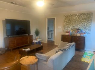 8425 Brookview Dr, North Richland Hills, TX 76182