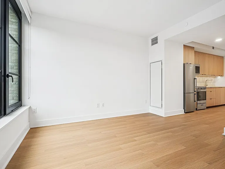499 President St #518 — Photo 3