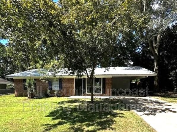 82 W Bryant Cir