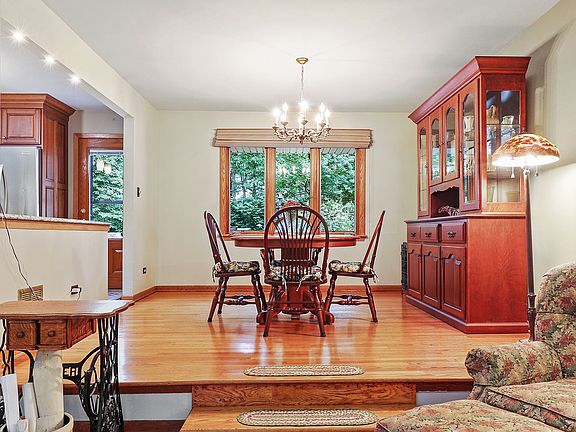 5th image of 8701 W 120th St