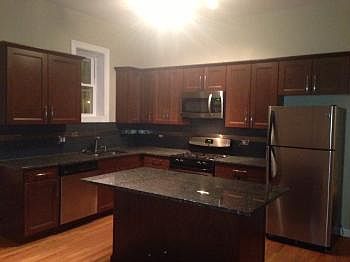 2nd image of 228 N Sacramento Blvd #1