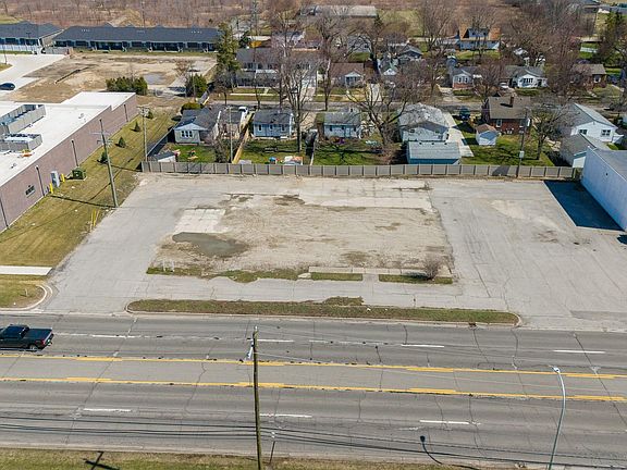 5th image of 1248 N Telegraph Rd