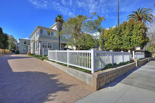 322 W Micheltorena St #D Photo 1