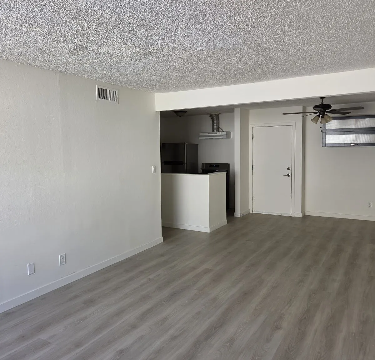 18620 Hatteras Street #271, Tarzana, CA 91356 — Photo 4