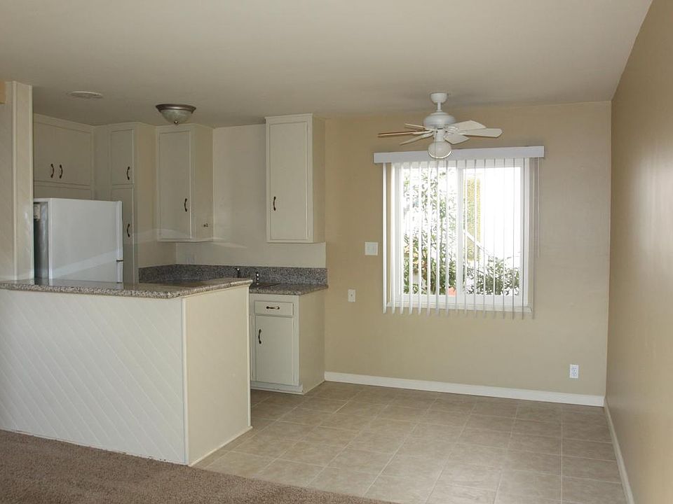 1st image of 146 13th St APT 2