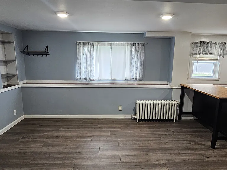 3520 N Narragansett Ave #B — Photo 3