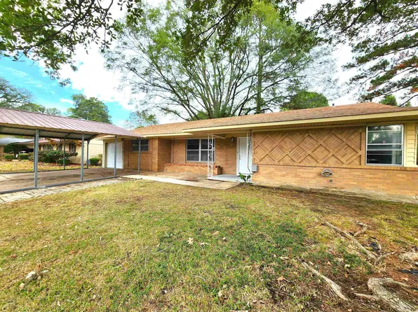109 Alderman Dr, El Dorado, AR 71730