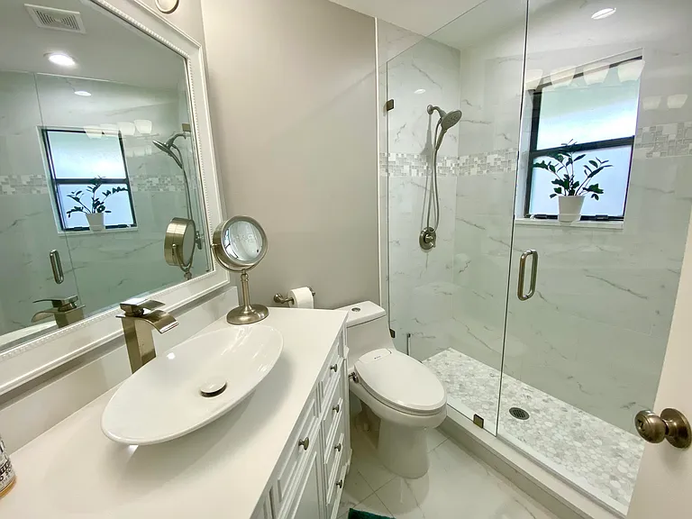 1127 E Seminole Ave #13D — Photo 13