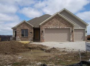 10009 Cooper Rd, Pleasant Prairie, WI 53158