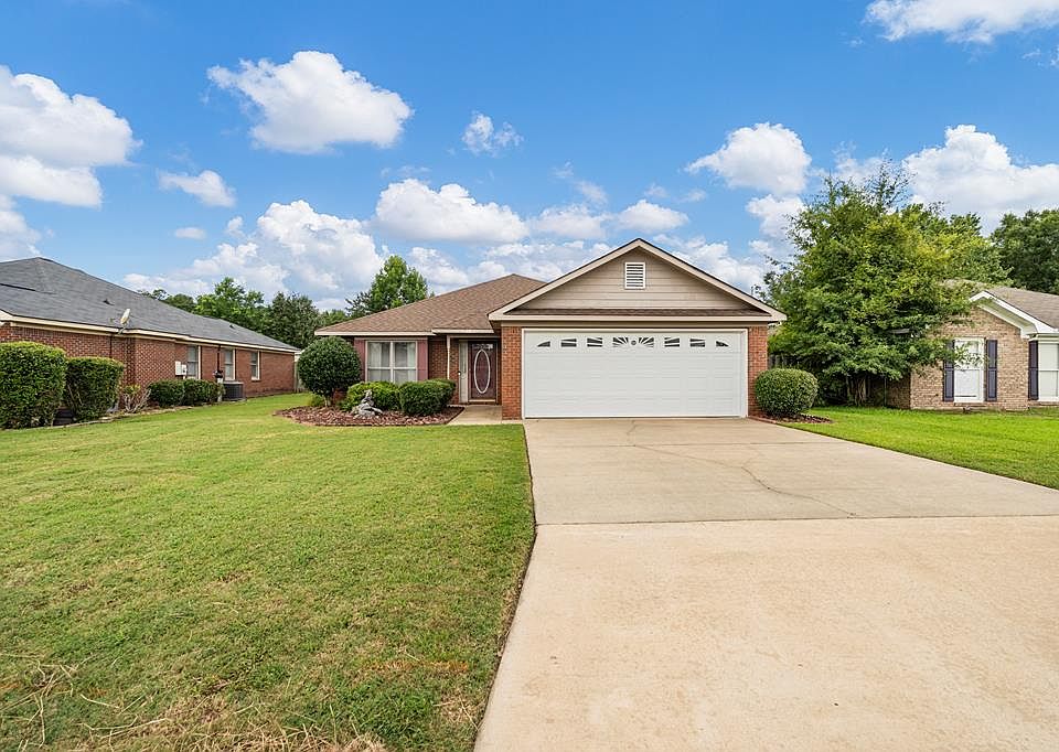 1st image of 6523 Fairfax Way