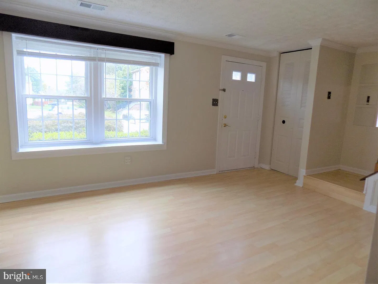 3 bed, 2.5 bath, 1280 sqft, $2,650 — Photo 3