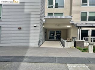 10 Kennedy Pl #103, San Francisco, CA 94124