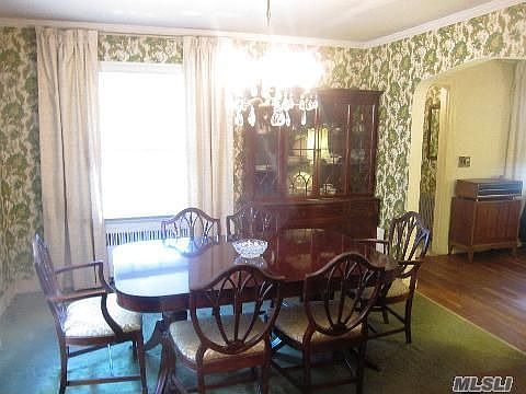 2nd image of 22 E Woodbine Dr