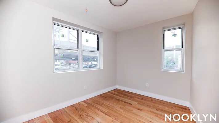 Rented by Nooklyn NYC LLC | media 13