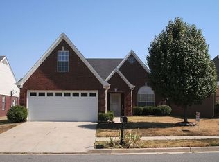 8228 Cross Point Dr, Olive Branch, MS 38654