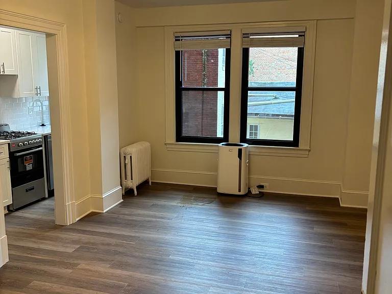 1101 L St NW #306 — Photo 11