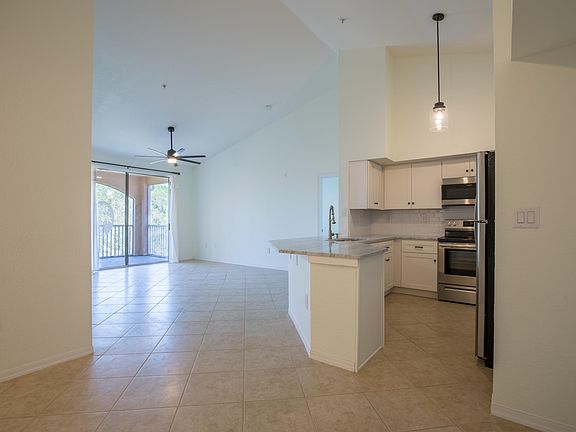4th image of 4106 Central Sarasota Pkwy APT 1034