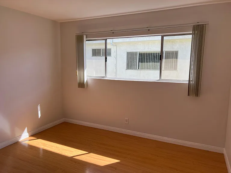 3741 Vinton Ave #5 — Photo 14