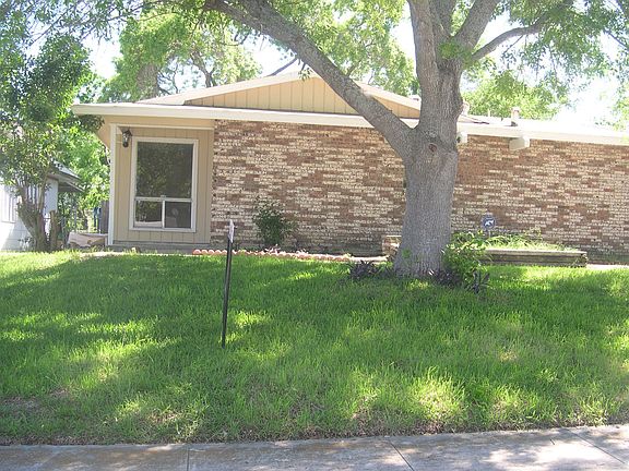 2nd image of 422 Bertetti Dr