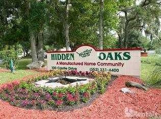 514 Kings Ct, Gainesville, FL 32607