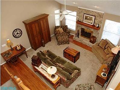 3rd image of 251 Bertram Dr