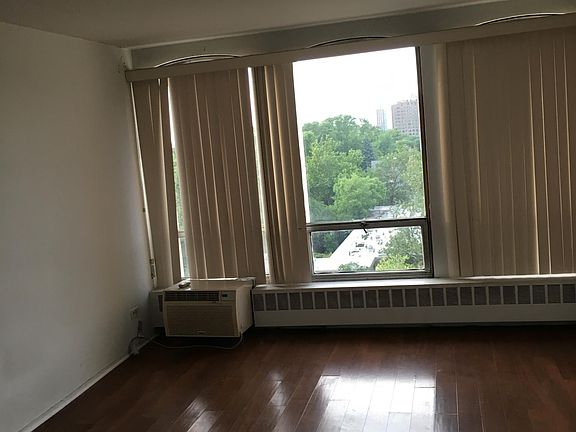 5th image of 1451 E 55th St APT 719N