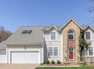 5010 Park St, Shawnee, KS 66216