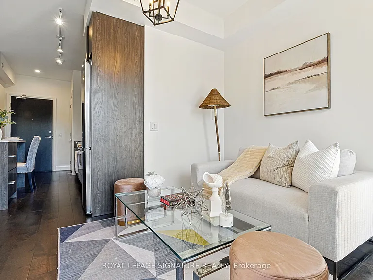 293 The Kingsway #324 — Photo 12