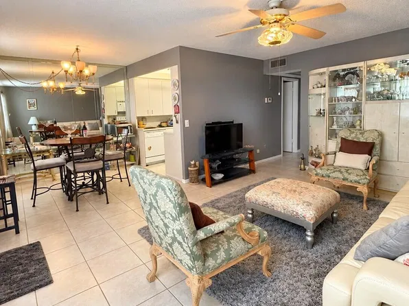3079 EXETER E, Boca Raton, FL 33434