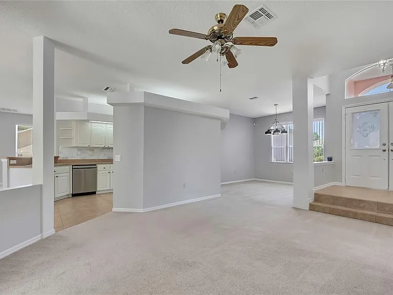 4628 Bayridge Ct — Photo 6