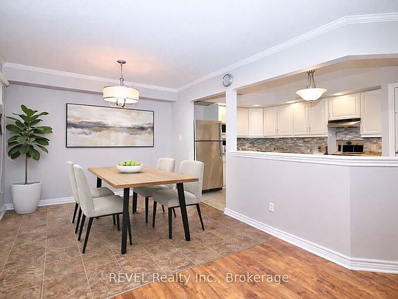 4th image of 1061 Vansickle Rd N #106