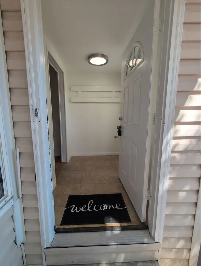 2 bed, 1.0 bath, 873 sqft, $2,050 — Photo 3