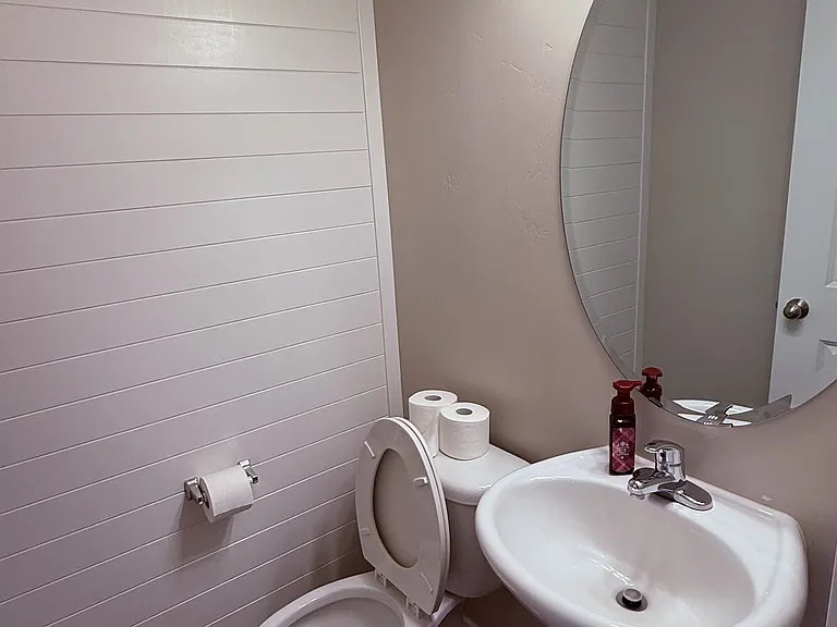 298 E Cordoba Dr — Photo 31