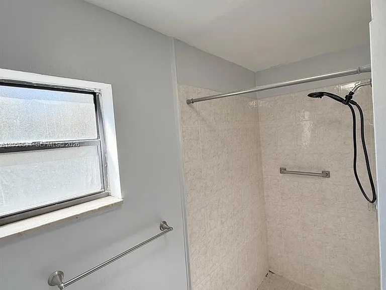 7732 Balboa St #1/2 — Photo 9