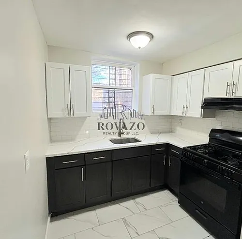 48 Carteret St Photo 1