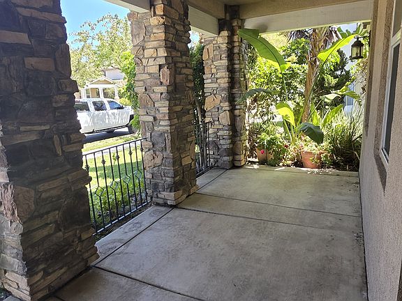 2nd image of 309 Brister Park Ct