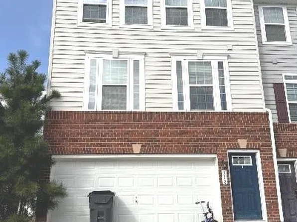 212 Landing Dr, Fredericksburg, VA 22405