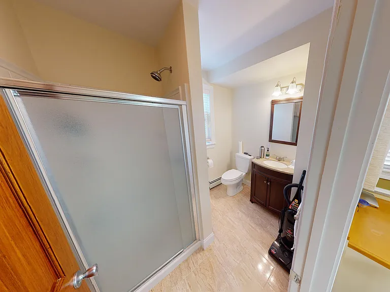 34 Rolfe Sq #4 — Photo 4
